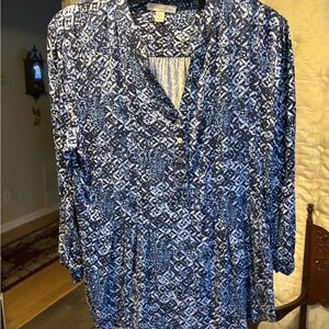 Dress Barn Navy and Light Blue Blouse